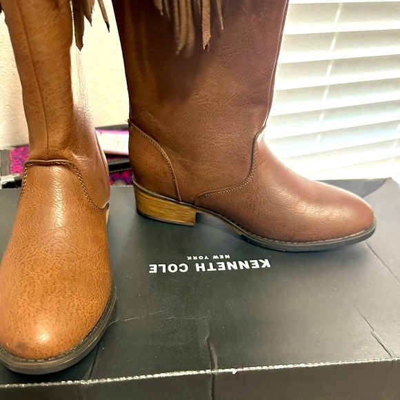 Girls Kenneth Cole Leather Knee Boots *BRAND NEW - NEVER WORN - WITH BOX* Size 3 - Picture 4 of 4